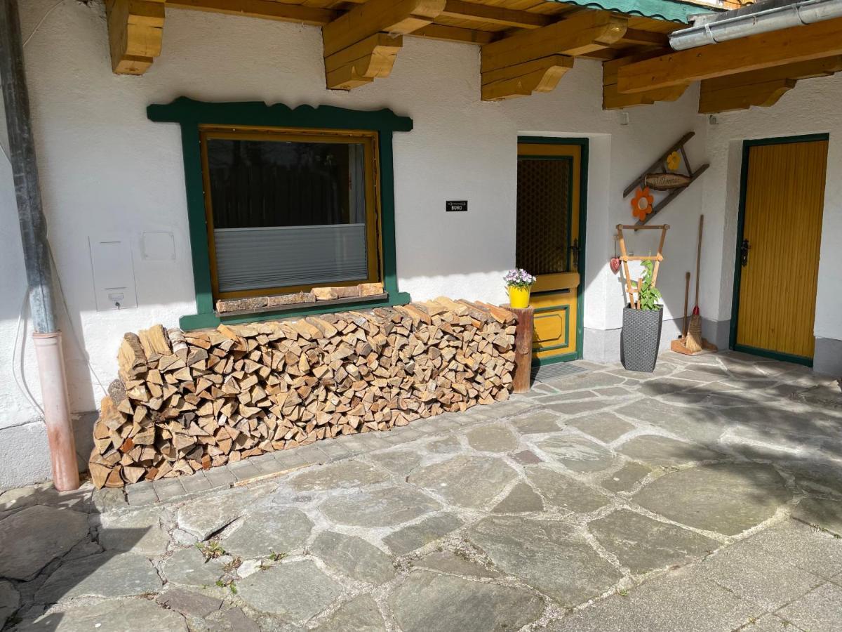 Ferienwohnung Maxi Maishofen Exterior foto