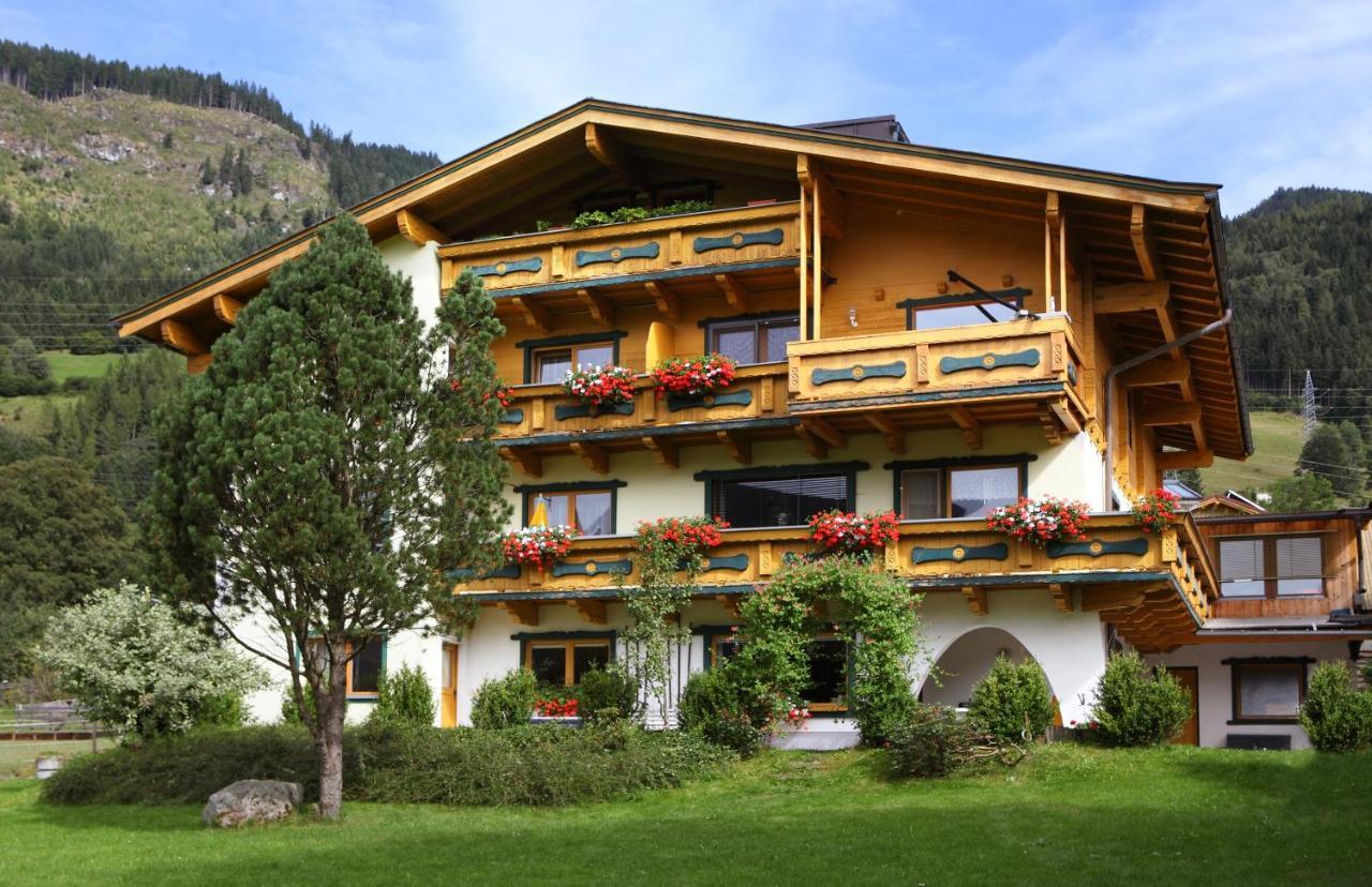 Ferienwohnung Maxi Maishofen Exterior foto