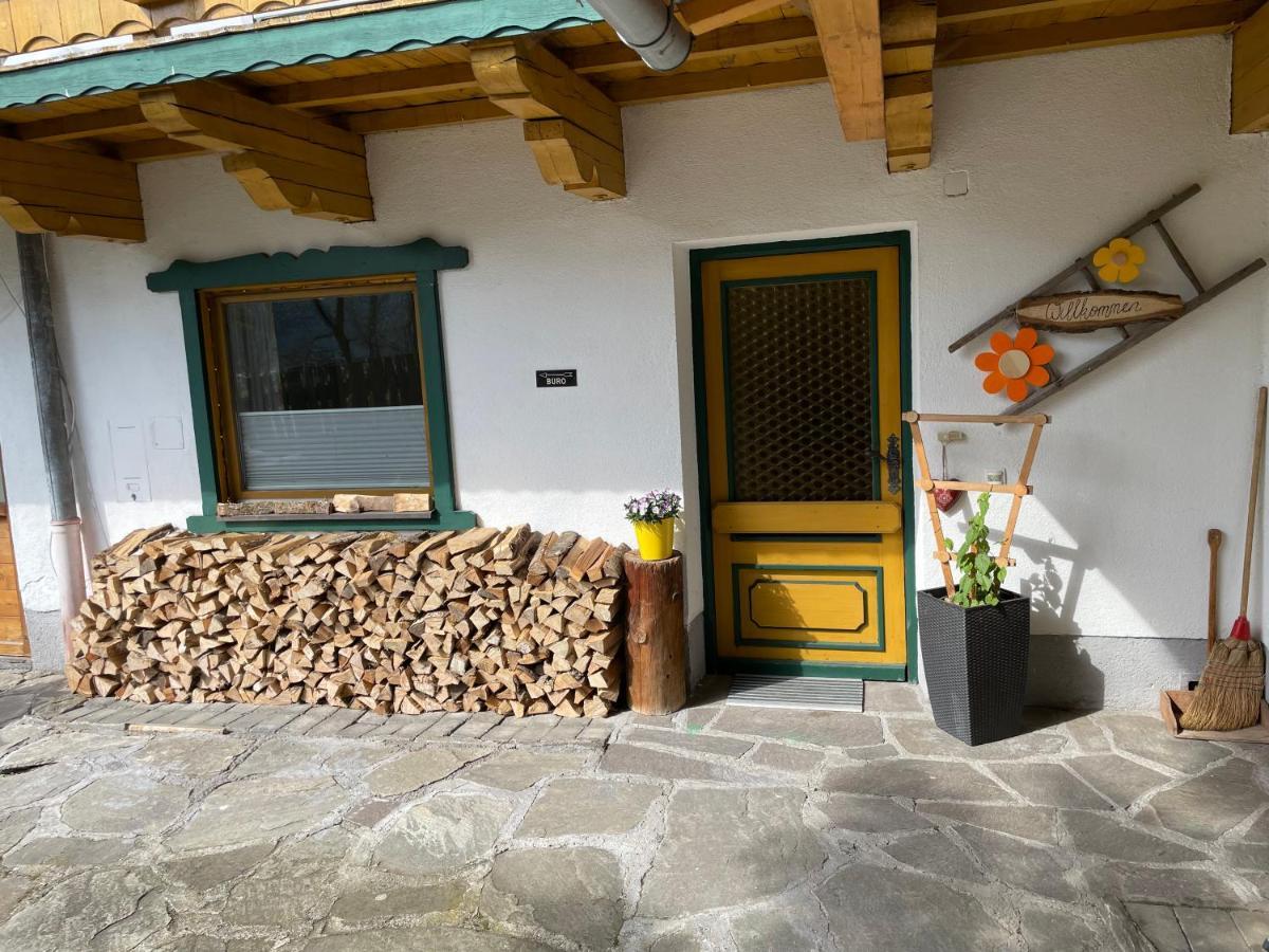 Ferienwohnung Maxi Maishofen Exterior foto